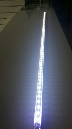 تصویر  چراغ روکار ضد آب لاینی 8 وات (نیم متری )