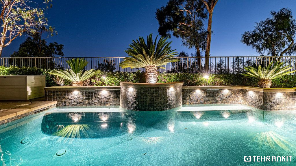 نورپردازی استخر